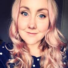 Kate Lowe (@KatePhoto)