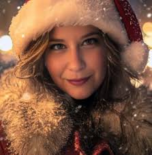 Small Rubbermaid Tote of Vintage Records NO Sleeves 1950's & older SEE  STACK OF RECORDS IN 1ST PIC. They do not look warped and I don't see major  scratches. I BELIEVE THESE