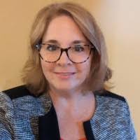 Dina Schultz's Instagram, Twitter & Facebook