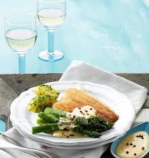 Scholle Mit Spargel Und Senfsauce Rezept Senfsauce Spargel Fruhlingsrezepte