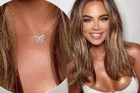 Check out the latest pictures, photos and images of khloe kardashian. Khloe Kardashian Fans Spot Epic Photoshop Fail Proving New Look Is Down To Editing Tricks Mirror Online