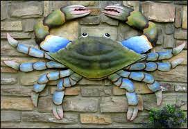 The most common beach metal wall art material is metal. Crab Wall Hanging Coastal Decor Island Decor Outdoor Metal Etsy