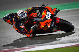 Connect with them on dribbble; Oliveira Actually It Doesn T Matter What We Do On The Bike It Looks Difficult Motosan Motogp Motorcycling And Competition Life Is Racing
