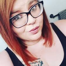 Bella Dean's Instagram, Twitter & Facebook