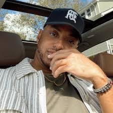 Joseph Binion's Instagram, Twitter & Facebook