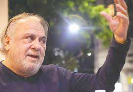 Jorge Alemán toma la palabra