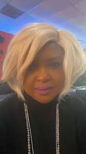 Ayyyyyyeeeeee! Everyone stop what ya doin and help us wish our “blond  bombshell “ Teresa Collier-Faison a very HAPPY BIRTHDAY!