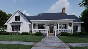 Single story floor plans tend to be very space efficient because the main level of a house is usually a little bit more expensive to build (per square foot) than an upper level. Ranch House Plans Archives Dfd House Plans Blog