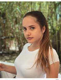 Mit ihren gerade 18 jahren will davina geiss endlich so richtig durchstarten. Die 37 Besten Ideen Zu Davina Geiss Carmen Geiss Geissens Marlene Lufen