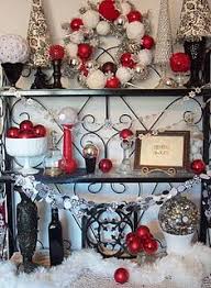 Black And White Themed Christmas Tree Make The Best Of Things Black And White And Red Christmas Silver Christmas Decorations Red Christmas Decor White Christmas Decor
