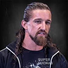 NJPW: Jay White regresa a Japón y va tras Okada