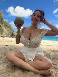 you are so sexy 😍 wish I lived there 🔥🔥♥️