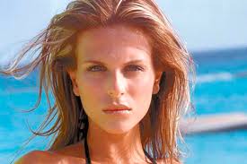 She was born on july 18, 1980 and her birthplace is medellín, colombia. Catalina Maya Ahora En La W Radio La Cronica Del Quindio Noticias Quindio Colombia Y El Mundo