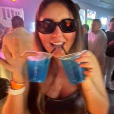 Roel Gomez (@roelg21)