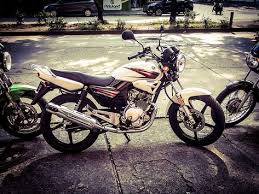 Видео ybr 125 libero 125 tuning канала quiitian acosta. Yamaha Ybr 125 Libero Yamaha Ybr 125 Yamaha Autos Deportivos