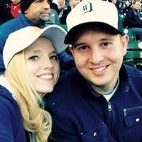 Tanya Hensley's Instagram, Twitter & Facebook