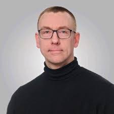 Thomas Roehm's Instagram, Twitter & Facebook