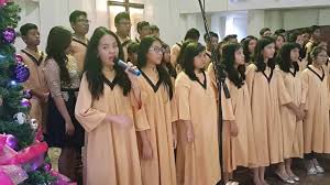 Persembahan Pujian Koor Remaja Pada Natal 26 Des 2015 1 Youtube