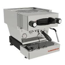 As a cafe, we feature different coffee roasters seasonally in an effort to highlight the breadth and diversity. Linea Mini La Marzocco Home