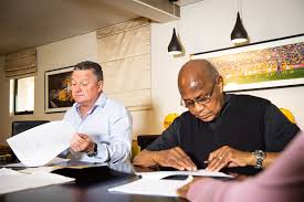 Find gavin hunt's contact information, age, background check, white pages, divorce records, email, criminal records, photos & relatives. Daddy S Girl Kaitlin Wins The Hearts Of Chiefs Fans After Gavin Hunt Nets Amakhosi Plum Job Citypress