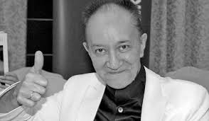 Wspomnienie: Bernard Ford Hanaoka był człowiekiem sceny i mody