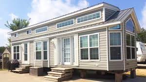 Stunning Breckenridge For Sale In Prairie Du Chien Wi Beautiful Small Homes Tiny House Big Living Tiny House Camper