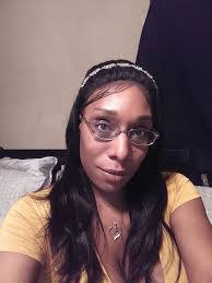 Maria Holcomb's Instagram, Twitter & Facebook