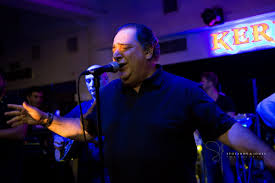 San tis gardenias ton antho. PremierÄƒ Vasilis Karras Vine In Romania Recital Live Cu 20 De Instrumentisti Eveniment Tribuna