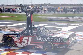 Nascar teams compete in all three national nascar series: Kyle Busch Dominant In Nascar Truck Win At Atlanta