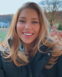 Sabrina Puleo (@live_zenith) · Instagram 照片和视频