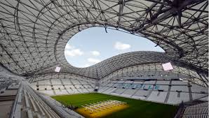 La construction et la rénovation de ces stades ont couté plus d'1 milliards d'euros. En Images Les 10 Stades De L Euro 2016 Cnews