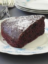 Gateau Au Chocolat Vegan Incroyablement Bon Une Plume Dans La Cuisine En 2020 Gateau Chocolat Vegan Chocolat Vegan Gateau Chocolat