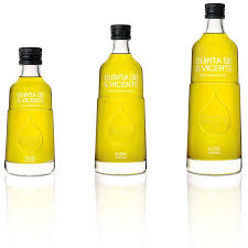 Glass Bottle For Portuguese Olive Oil Brand Herdeiros Passanha Olive Oil Packaging Olive Oil Bottles Olive Oil Brands