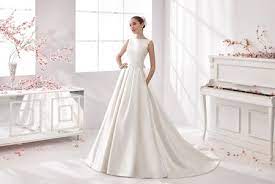 Maybe you would like to learn more about one of these? Brautkleid In Munchen Perfektion Im Design Heiraten In Munchen