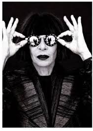 Rita lee nasceu em são paulo (capital) no dia 31 de dezembro de 1947, sob o signo de paralelamente aos mutantes, rita lançou em 1970 e 1972, dois álbuns solos: 48 Brazil 1970 Ideas Brazil Bossa Nova Brazil Music