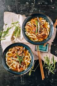 Udon Noodle Soup With Chicken Mushrooms Recipe Udon Noodles Udon Noodles Recipe Udon Noodle Soup