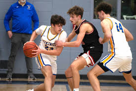 Boys Hoops: Vikings Prevail Over Pioneers