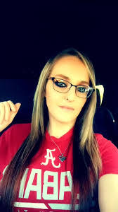 Ashley Kurr's Instagram, Twitter & Facebook