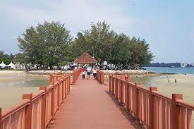 Port dickson district is a district in negeri sembilan, malaysia. Pantai Purnama Di Negeri Sembilan Tempat Menarik Yang Sangat Cantik Untuk Melancong Tempat Menarik