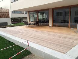 Holzterasse Aus Larchenholz In Konstanz Holzterrasse Holzterasse Terrasse Holz