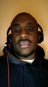 Anthony Traylor's Instagram, Twitter & Facebook