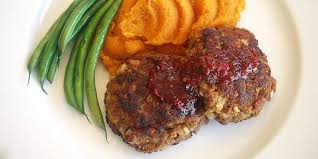 1 small brown onion 1/2 cup panko breadcrumbs (or normal) 500 g / 1 lb. Beef And Potato Rissoles Recipe