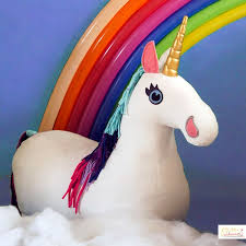 Stöbern am besten moore einhorn bilder zum ausdrucken farbig design ideen. Kuscheltier Pferd Und Einhorn Frau Scheiner