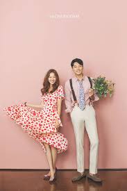 Dulunya tempat wisata ini di kenal sebagai penangkaran rusa jadi wajar saja jika banyak wisatawan yang berkunjung untuk berlibur semata, camping, atau juga untuk sesi foto prewedding atau post. The Chungdam One Life One Love Korea Pre Wedding Photoshoot By Lovingyou Foto Perkawinan Fotografi Pengantin Foto Pernikahan Lucu