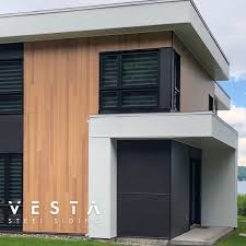 Vesta Plank Steel Siding In 2020 Exterior House Siding Modern House Plans Modern House Exterior
