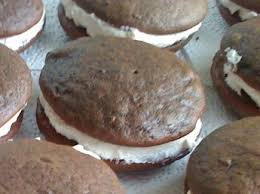 A Pennsylvania Gem Grams Gob Recipe I Loved These Haven T Had Them Forever Might Have To Bake Some Today Gobs Recipe Delicious Desserts Cookie Recipes