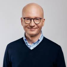 Invested in Żabka Group's debut sustainability-linked bond.