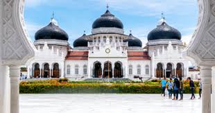 Seperti tertuang dalam firman allah di surat al baqarah ayat 285 malaikat adalah salah satu ciptaan allah yang waib diimani keberadaannya. 6 Rukun Iman Ini Cara Mengajarkan Pada Anak Popmama Com
