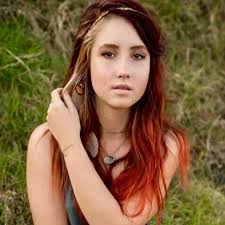 When 20-year-old Heather Elvis began an affair with a 37-year-old married  man with three kids in the summer of 2013, she Tweeted, "Baby did a bad bad  thing" and "I'm in way