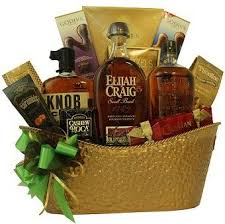 Bourbon Basket Bourbon Lover S Ultimate Gift Basket Liquor Gifts Whiskey Gifts Basket Liquor Gift Baskets